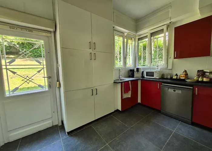 Souverain 94 * Brusel