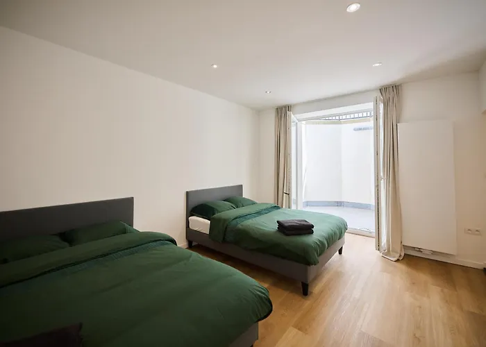 Toison D'or & Sauna *