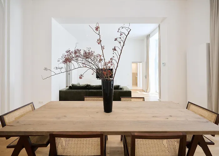 Toison D'or & Sauna Apartment *