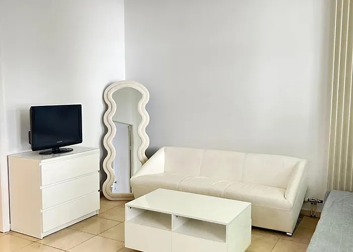 The Heart Of Petit Sablon 公寓