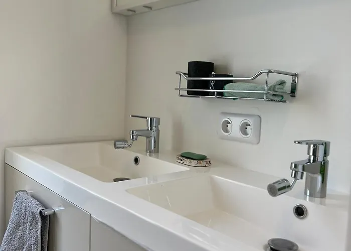 Tiny House Avec Terrasse Privée, 10 Mins Du Centre