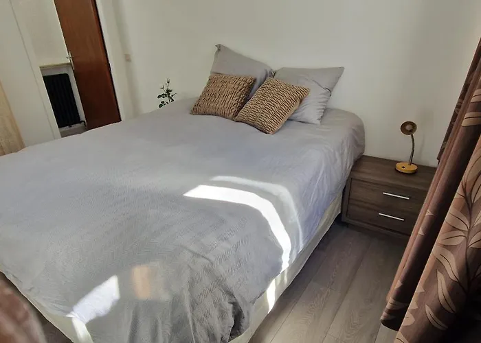 De La Grotte * Brüsszel