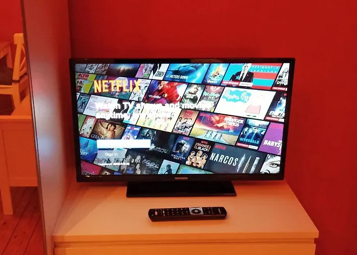 Апартаменты Charming With Terrace Near Merode