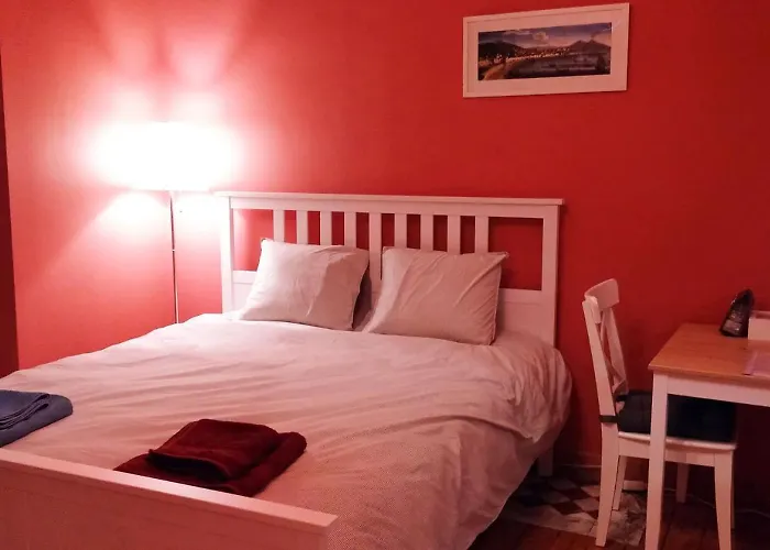 Charming With Terrace Near Merode Брюссель