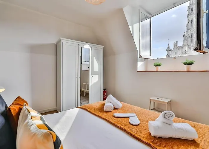 Exclusive 2br With Unesco Views *