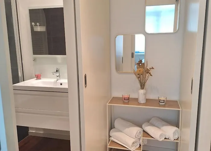 Louise Luxe In Brusel