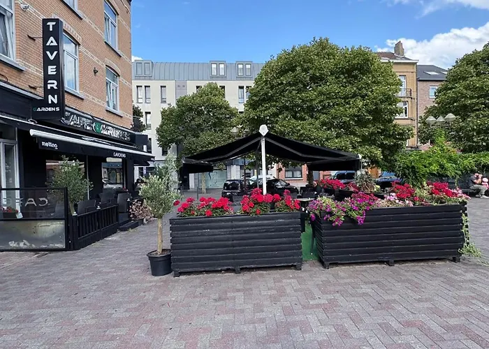 Apartment Garden's Jacuzzi 1