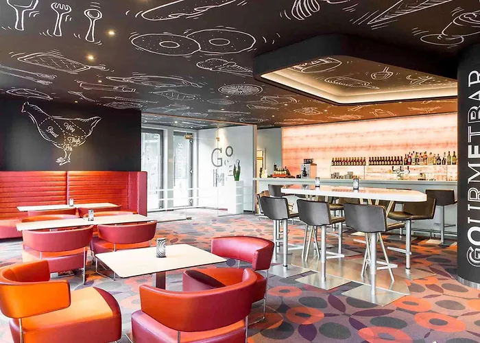 Novotel Centre Hotel