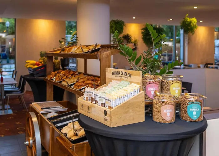 Hotel Novotel Centre 4*