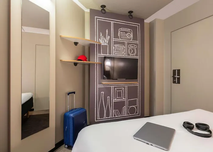 Ibis Centre מלון 3*