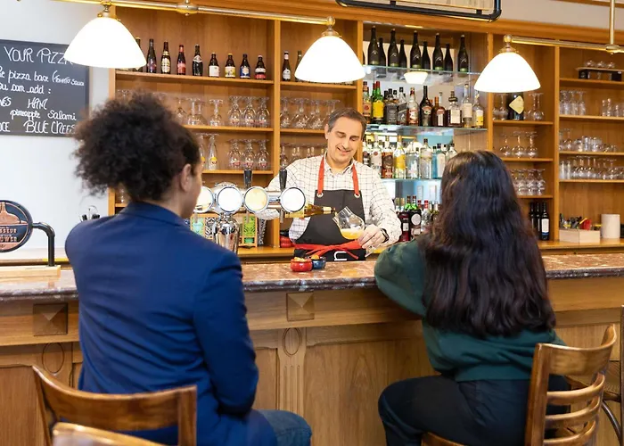 Ibis Off Grand'place Hotel 3*