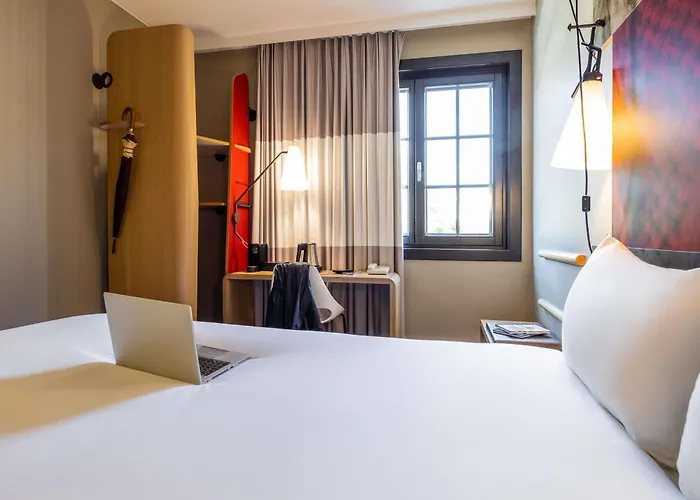 Ibis Off Grand'place Hotel