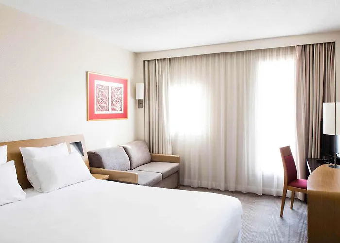 Novotel Off Grand Place 4* בריסל