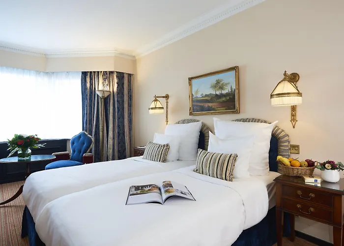 Barsey By Warwick Brüsszel