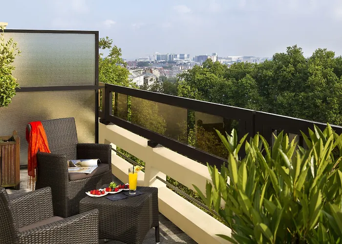 Barsey By Warwick Hotel 4*