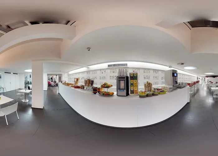 Ibis Styles Louise Hotel