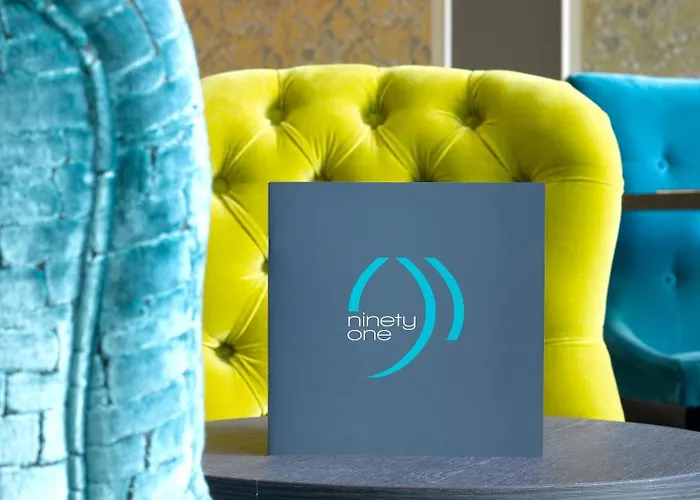 ثون بريستول ستيفاني فندق