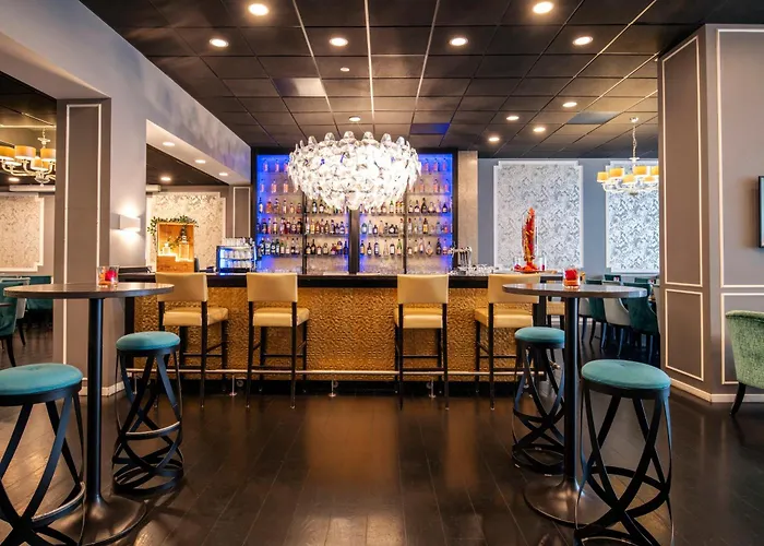 מלון Thon Bristol Stephanie 4*