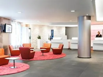 Novotel Centre Hotel 4*