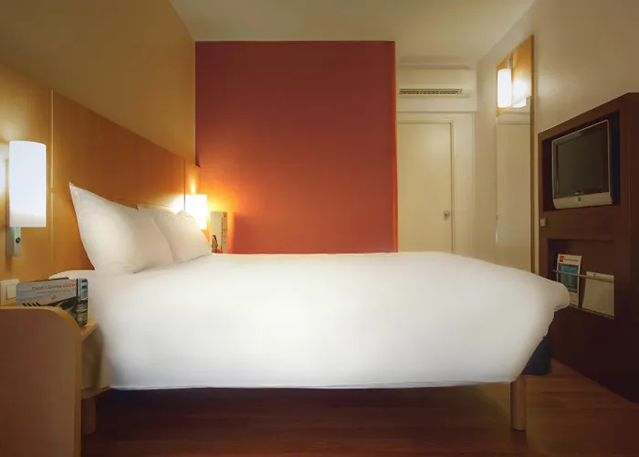 Ibis Off Grand'place 3* Brussels