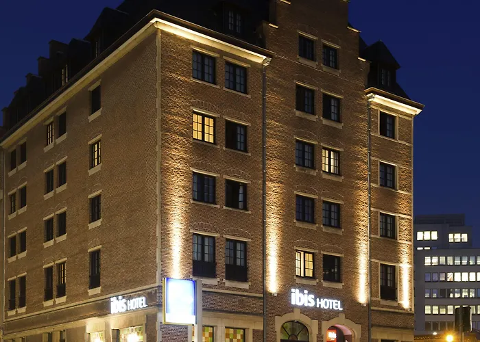 Hotel Ibis Off Grand'place 3*