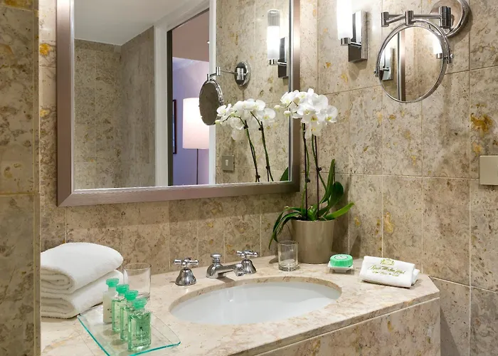 Warwick Grand-place Hotel Bruxelas