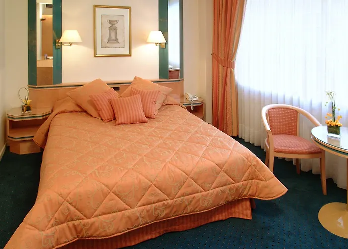 Hotel Western Royal Centre