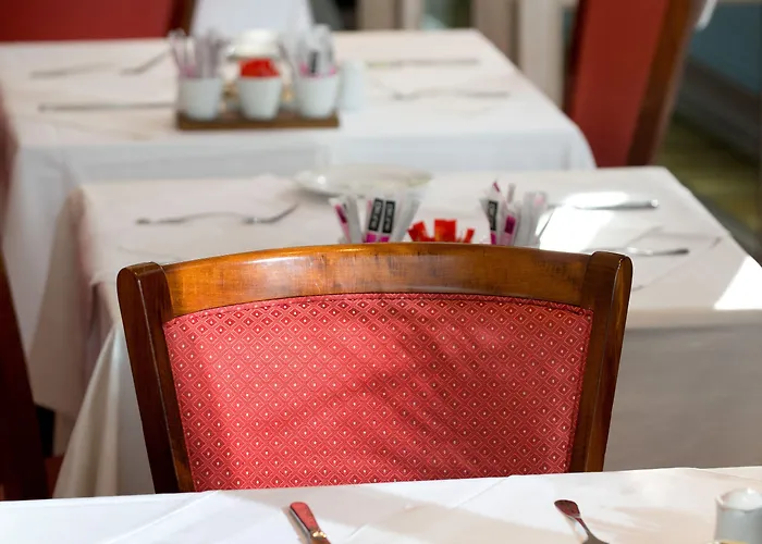 Western Royal Centre Hotel