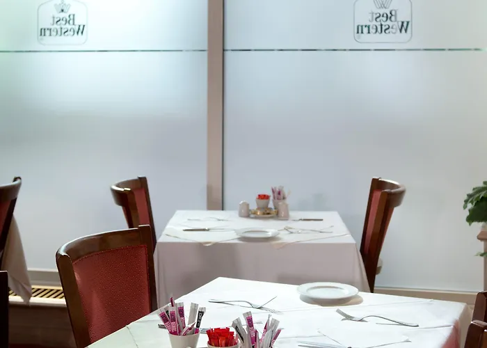 Western Royal Centre Hotel