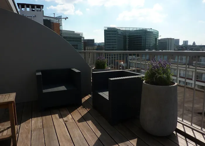 New Charlemagne Ξενοδοχείο 4*