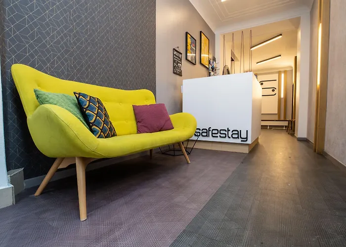 Safestay Grand Place Hotel