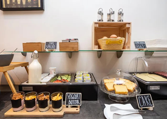 Safestay Grand Place Hotel 3*