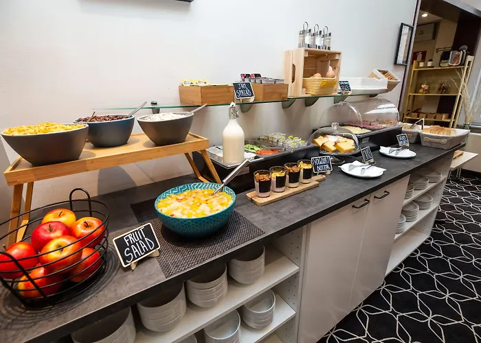 Safestay Grand Place Hotel