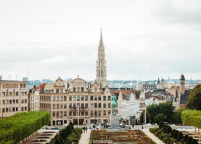 Апартаменты La Petite Foret Art Deco In Брюссель