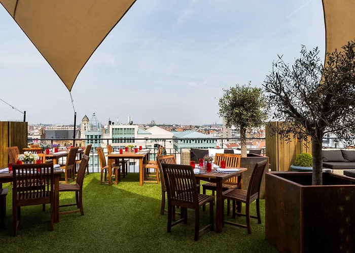 Nh Collection Centre Hotel 4*