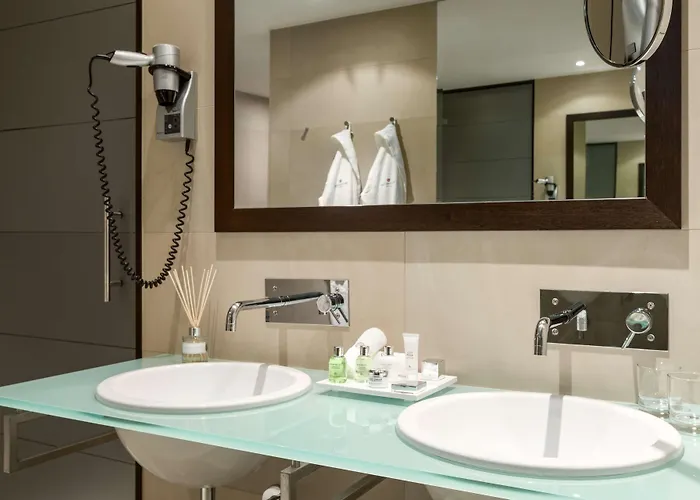 Nh Collection Centre 4*