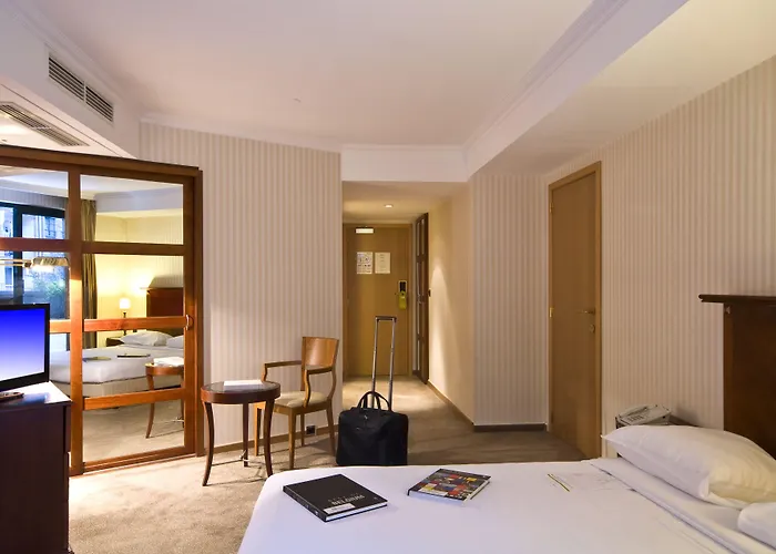 B-aparthotel Ambiorix 4* Brüsszel