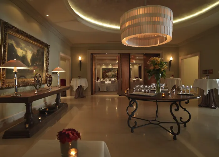 Amigo, A Rocco Otel Brüksel