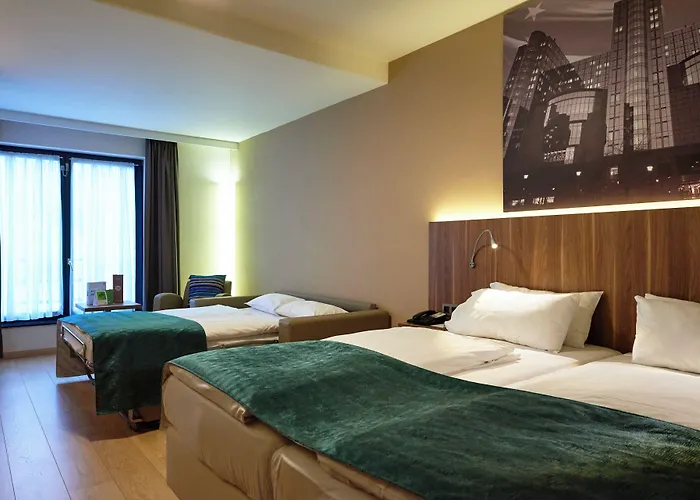 Schuman By Ihg Hotel