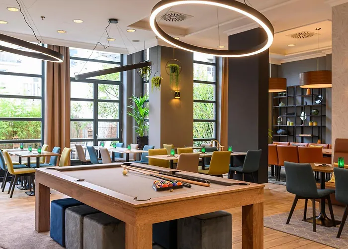 Schuman By Ihg Hotel 4*