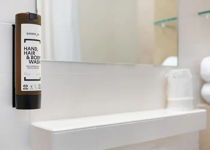 クイーン アン ホテル ブリュッセル