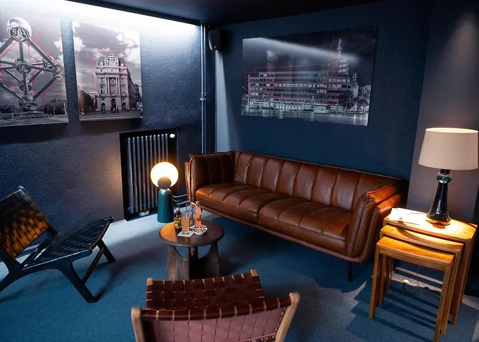 ホテル クイーン アン 3*