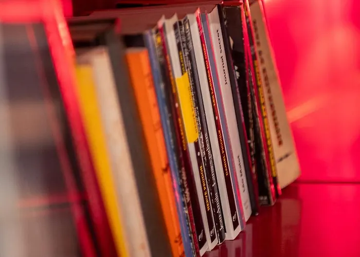 酒店 安妮女王酒店 3*