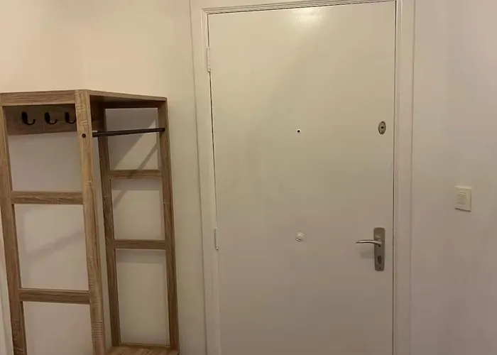 Beautiful And Cosy Flat In Etterbeek Apartment