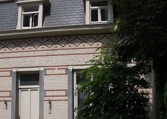 ドゥ コングレス 3*