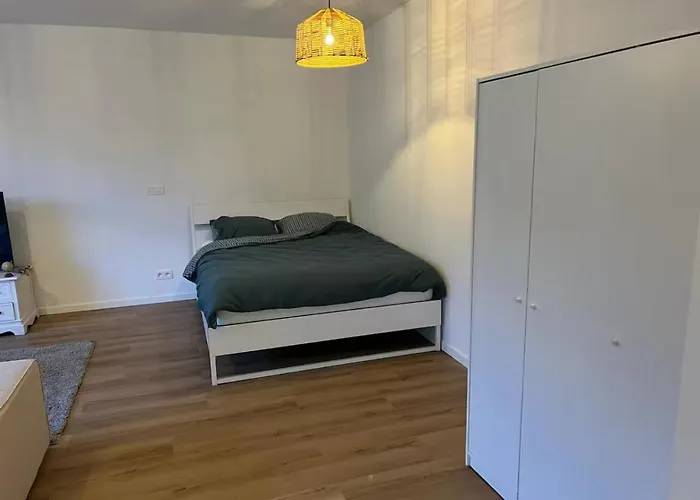 Beautiful And Cosy Flat In Etterbeek Apartment *