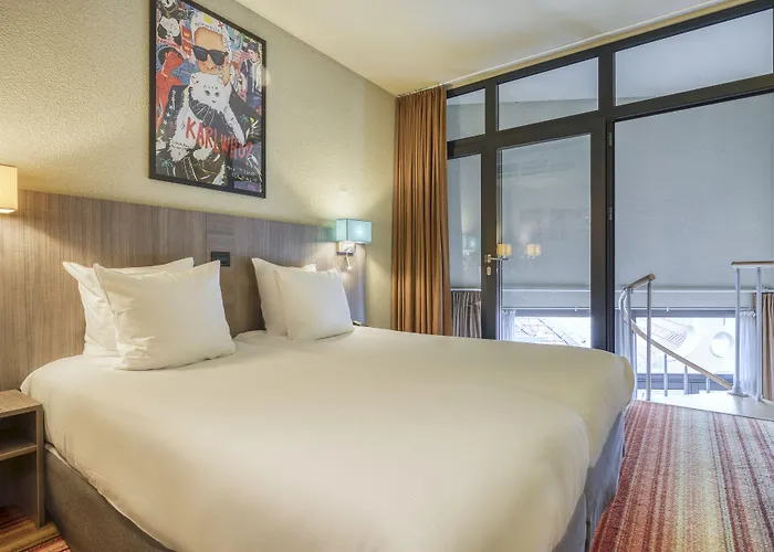 Alma Grand Place Hotel 3*