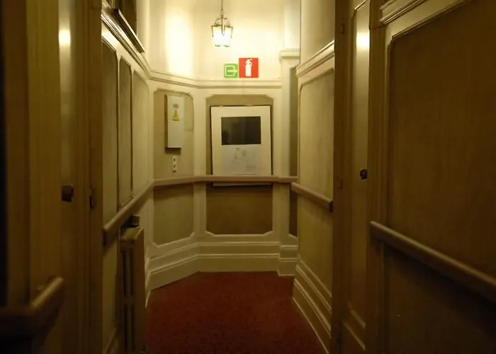 Manhattan Hotel Bruselas