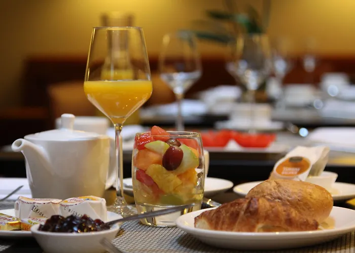 Pillows Centre Hotel