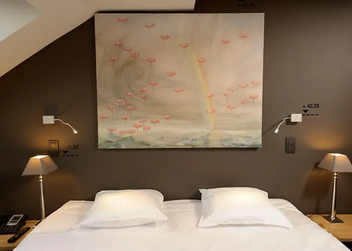 מלון Boutique Saint-gery 3*